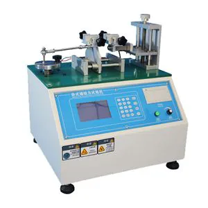 The microcomputer plug and the tensile tester are inserted and withdrawn into the test device for connection plug and tensile