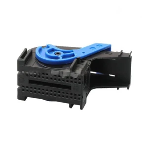 NEW DJ7602-0.6-21 Automotive wire harness connector plug car connector 15482409