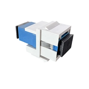 Manufacturer High Quality SC Fiber Connector Clips Fitting For 86 Type 120 Type Faceplate fiber optic connectors