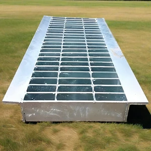 Factory Price ManufaHeavy Duty Galvanized Steel Drainage Grate Cover For Driveway and Sidewalk Steel Drain Trench Grating Cover