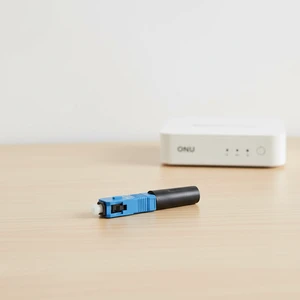 Factory Price FTTH Easy Optical Passive Components Drop Cable SM Fiber Optic SC APC UPC Quick Connector SC UPC Fast Connector