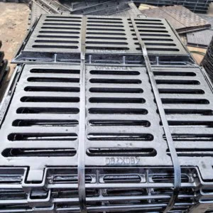 Heavy Duty Square Cast Iron Manhole Cover From Guangdong for Building Cable Trench Inspections