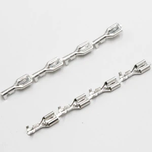 6.3 Female Terminals with Lock