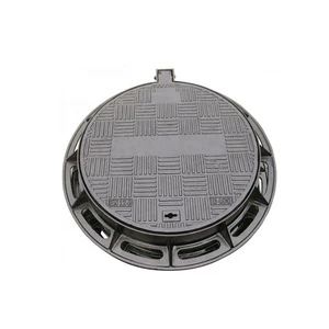 Hot Selling Customized EN124 Standard D400 Ductile Iron Manhole Cover Frame Black Bitumen Surface Treatment 100% Water Pressure