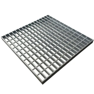 Baochuan Customized Metal Steel Trench Drain Cover Galvanized Steel Bar Grating Steel Structure Bridge Manhole Cover Hot-dip