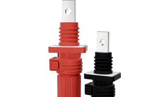 Power Connector Battery Storage Copper ABS Terminal Straight Connector For Energy Storage System IP67 Rated 1500V