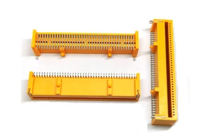 40Pin SMT Oriented 1.27mm Pitch Card Edge Connector with Lock for Children 3.0A Current Rating PCB Application
