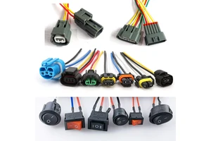 Auto Automotive Waterproof Connectors Contact IP66 Rated 12V 10A Custom Automotive Wire Harnesses and Lamp Sockets