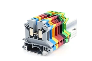 Plastic Nylon PA66 UK 2.5B Universal Installation Panel Mounted Feed Through Screw Cage DIN Rail Screw Electric Terminal Block