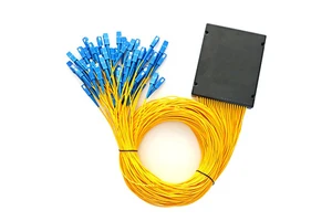 High Quality OEM ODM FC SC ST LC Coupler 2.0mm G657A1 1*2 1*4 1*8 1*16 ABS Box Fiber Opitc PLC Splitter 1M