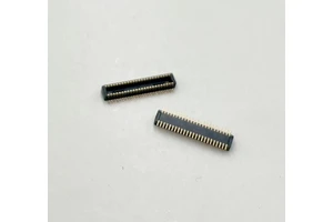 Dual Row 2x22 Pin SMT Board Board Connector Male Header 0.3mm Pitch PC Housing 100V Rated Automotive/Industrial Use -55C