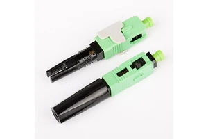 Efficient DSEE GL10 Fiber Optic Coupler with Male Connection Enhances Network Performance for FTTH Projects