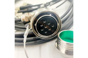 ZLTC D38999 8Cores Single Mode Fiber Cable Bent Ends Plug and Socket J599/26KE08B1N -8FC Fiber Optic Cable Assembly