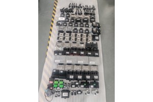 Automotive ME17.9.11.1 Engine Common Rail Connector PC Board ECU Socket Automotive Fuel Injector Module Plug+wiring Harness