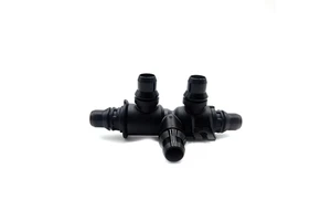 Premium Coolant Hose Connector LR129397 For Land Rover Discovery 5 Range Rover Sport SG060