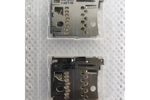 Te/tyco 8 Position Card Connector Secure Digital (MicroSD) Surface Mount Right Angle Gold-Palladium Contact Finish 2201778-1