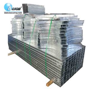 Cable Tray With Accessory Splice Plates