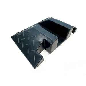 Wholesale Durable Recycled Rubber Cable Protector Ramp End Cap Stable Fitting Simple Operation Strong Protection 1-5mph