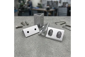 Precision CNC Machined Aluminum Alloy Right Angle Brackets Countersunk Holes Custom Hardware Components Industrial Framing High