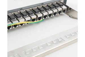Networking Patch Panel UTP Cat6 24 Port Cat5e/6 RJ45 1U 19"