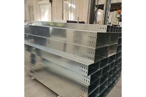 Steel Galvanized Cable Trays Solid Through Type 80pcs Capacity Various Specifications for Industrial & Construction Applications