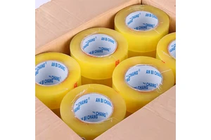 China Glue Hot Melt Industrial Clear BOPP Packaging Tape Waterproof Custom Transparent Carton Sealing BOPP Adhesive Tape