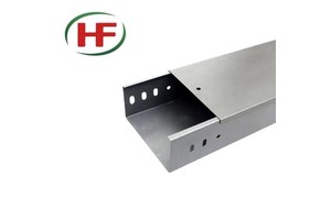 High Strength Closed Channel Cable Tray Galvanized Steel Cable Raceway With Cover