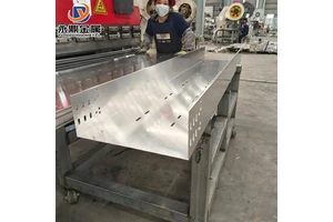 High Quality Hot-Dip Galvanized Carbon Steel Perforated Cable Tray Outdoor Rust Proof Industrial Cable Laying Tray