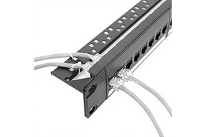 YOFC 24/48 Port CAT6 Patch Panel 19" 1U Rack Mount UTP RJ45 Network Patch Panel CE/ROHS Certified