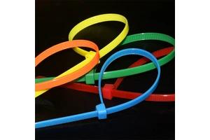 Self-Locking Cable Tie Easy Installation Zip Wire Ties for Professional Cable Management UV Resistant Cold Resistant