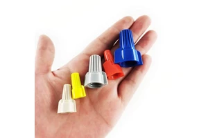 HOOYU Screw-on Wire Cap Spiral Cable End Fast Insert Twist Cap Closed End Rotating Terminal Splicing Wing Guard Wire Connectors