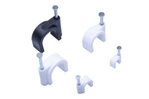 Plastic Cable Clips Wire Cable Clips K-type Circle PE Environmental Friendly 18mm White Black Electrical Accessories CE ROHS