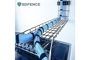 Galvanized Anti-Rust Metal Mesh Cable Tray Safe Wiring for Workshops Power Transmission & Protection Tray for Equipment Rooms