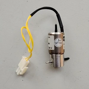 Miniature Solenoid Valve 003-0832-900 24V 100 PSI PLC