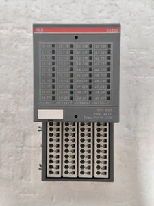 157. 100% Original New DC532-V84 Digital Configurable Module Trade Pack 84 PLC Controller High Speed Modular Automation in St