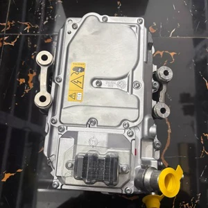 New Mercedes- W212 E300 BLUETEC HYBRID Control Unit Inverter Replacement