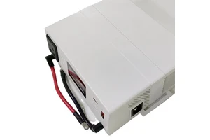 600W PV and Lead Acid Battery Inverter Solar Panel AC Converter 12V to 220V Portable Inverter