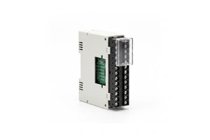 140DD084300 24VDC Industrial Control Automation PLC Card Digital Output Module for Input and Output (IO)
