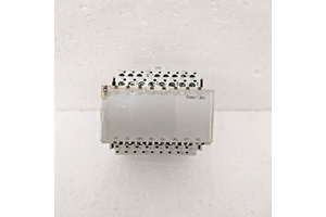 TXM18U 8Universal IO Module