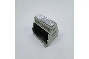 NEW XFC3A06001 Smart IO Module