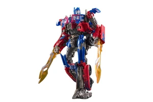 High Quality Custom PVC Alloy Action Figures New Cartoon Military Model Toys 10cm Resin Variable Car Toys ODM Decorative Box