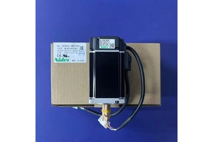 Nidec AC Servo Motor MZ401N2LN07 400W 3000RPM 2.7A