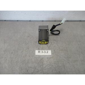 ORIGINAL SUPPLY M6RA6G4W SERVO MOTOR 220VAC 6W+M6GA 12 5B TRANSMISSION DEVICE A00001