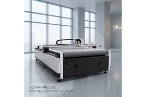 Multi-Function Digital Cutter Plotter for Corrugated Board PVC Foam Acrylic KT Board and Reflective Vinyl Cutting