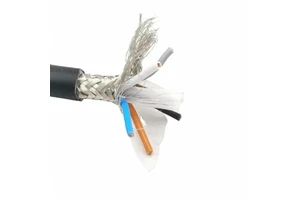 The Shielded Cable Remains Stable Even After Being Bent Thousands of Times
