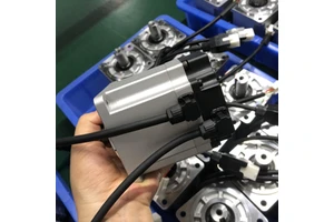 Manufacturers 3 Phase 220v 400w 550w 1kw Linear Actuator Ac Servo Motor and Drive for Sewing Machine Motors