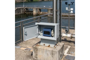 Clouds Cable Driven Float Level Indicator 10-40m Measuring Range with Illuminated LCD for Sluice Gate Control