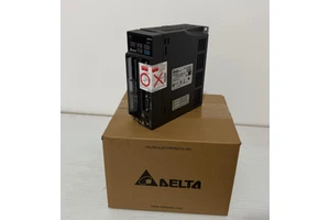 Original Delta ASD-B2-0421-B Servo Drive 400W 220V 17-bit Incremental Encoder Position/Speed/Torque Control General