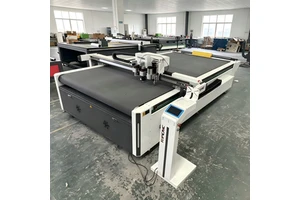 Automatic Feeding High-Speed Digital Paper Cutting Machine for Labels Corrugated Board Gift Box Prototyping A3 Support Energy