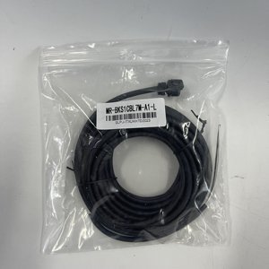 100% New and Original Mitsubishi Servo Motor Cable MR-BKS1CBL7M-A1-L